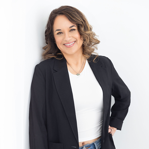 isabel peralez